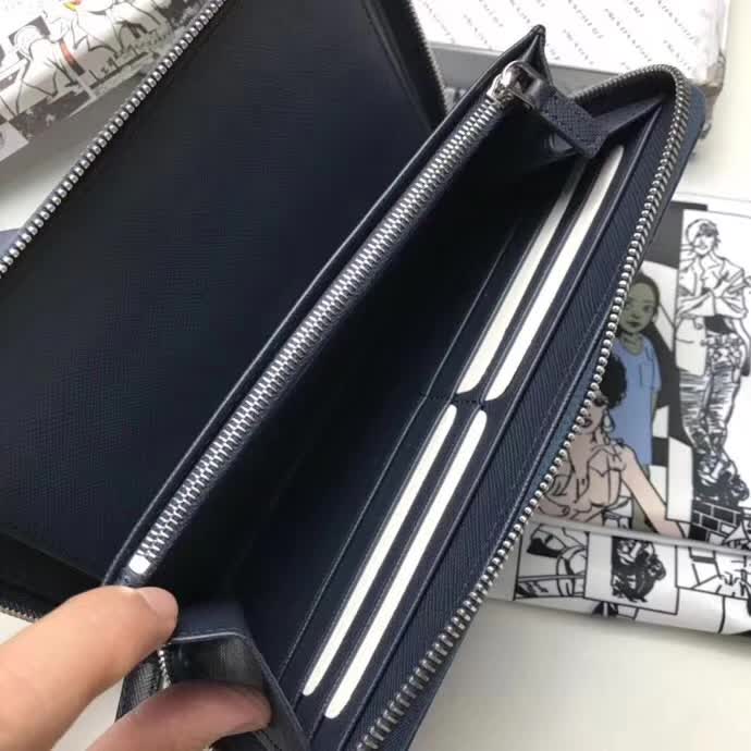 【原版皮】普拉达/Prada 拉链钱夹，选用十字纹小牛皮镶嵌彩带鳄鱼纹裁制而成，经典之作，简单时尚，款号：2ML188