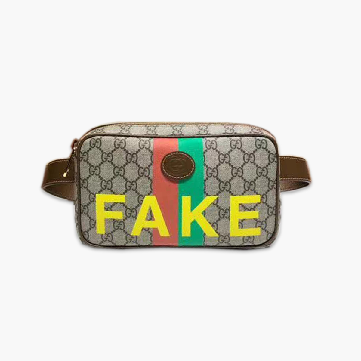 【原版皮】古驰/Gucci 印花腰包，经典GG Supreme高级人造帆布匠心制成，点缀Fake和Not词语印花，在品牌标志性元素中注入诙谐意味，款号：602695