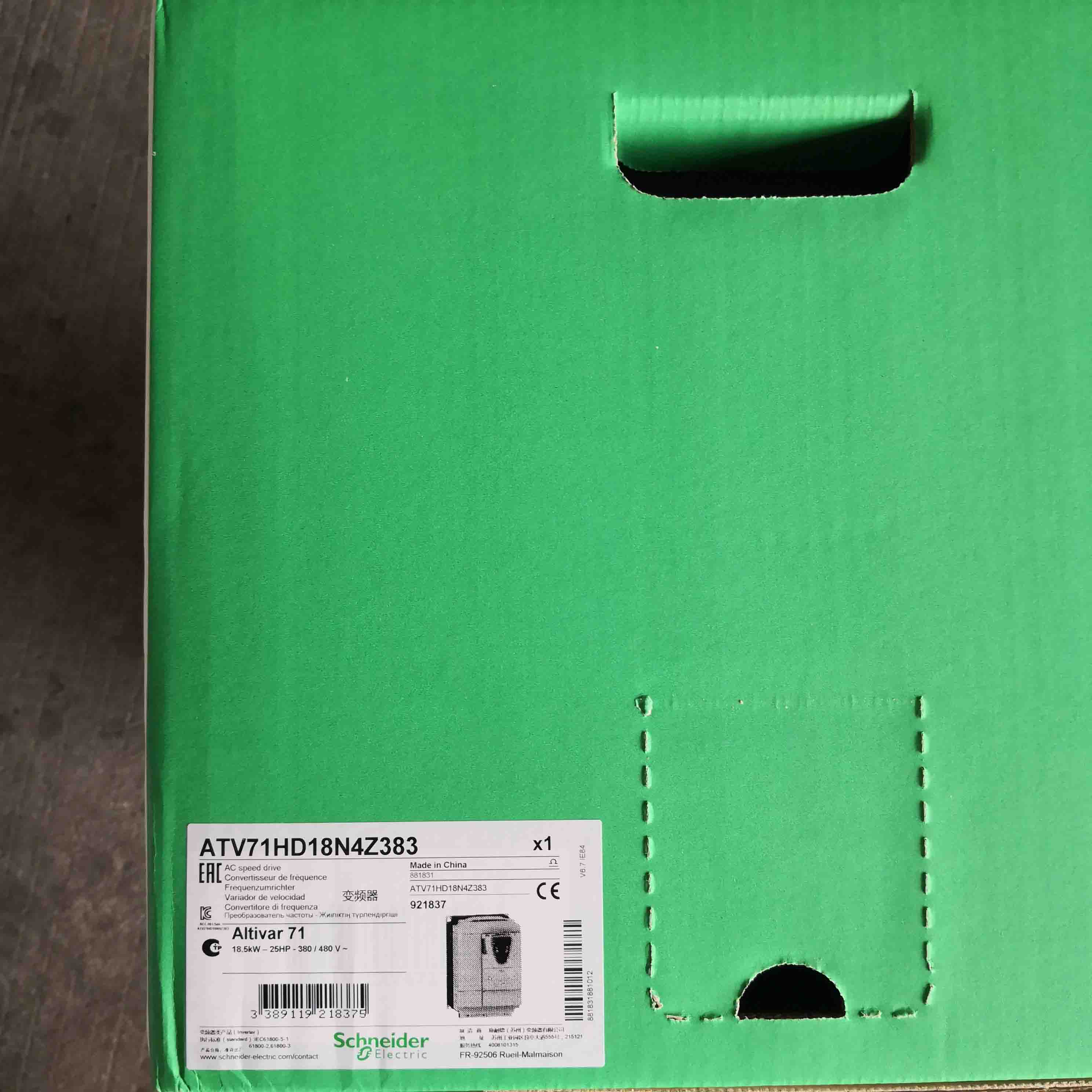 ATV71HD18N4Z Schneider Variable speed drive ATV71 - 18.5kW-25HP Original Factory Sealed New