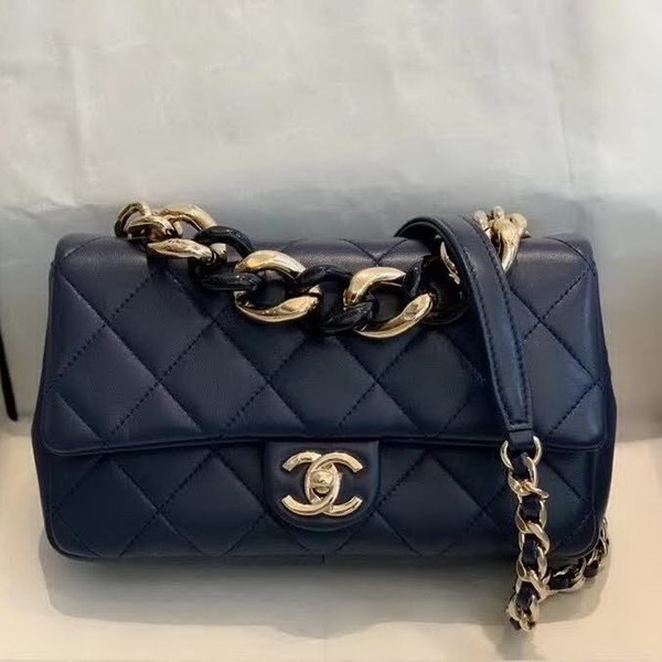 【原版皮】香奈儿/Chanel 亚克力手拎包，采用柔软细腻的进口小羊皮，经典菱格走线，单肩斜挎多用包，小香一直秉承简洁风格，低调奢华，也着实百搭，大号实用，小号俏皮：AS1353